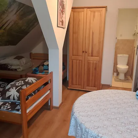 Lesna Osada Rum i privatbostad *